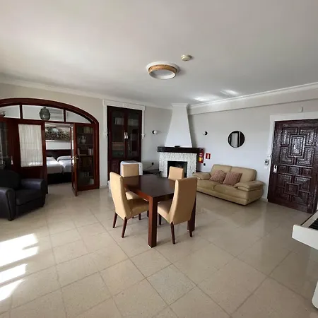 Отель Paraiso Del Mar 2*