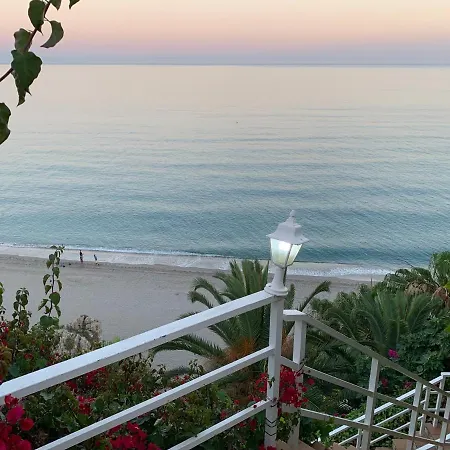 Hotel Paraiso Del Mar 2* Nerja