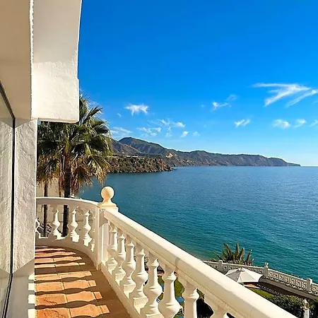 Paraiso Del Mar 2*