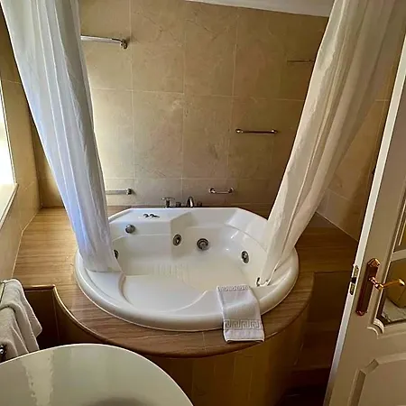 Otel Paraiso Del Mar 2*