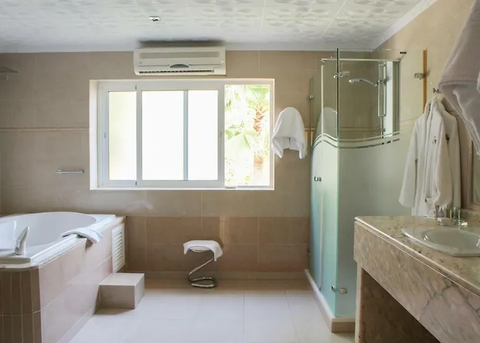 帕莱索德尔马酒店